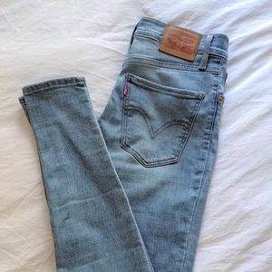 Levi's "Mile High" super-skinny light wash jeans